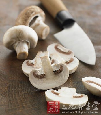 8種平民養顏食物 讓臉蛋水嫩年輕