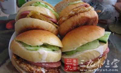 營養專家提供了5種營養早餐食譜