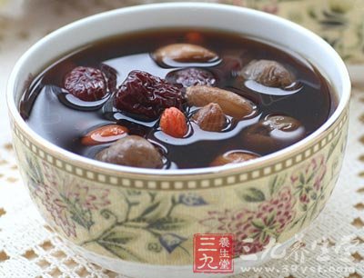早春食補：介紹八種補品粥