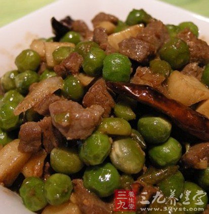 豌豆炒牛肉粒