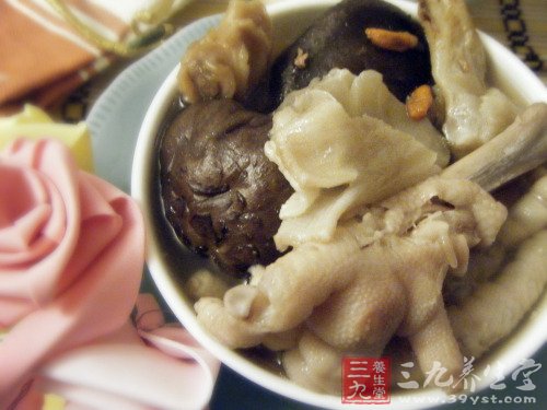 養顏補氣 冬季三款靓湯