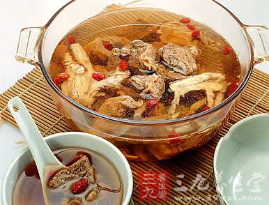 寒冬時節三道最佳的補血食譜