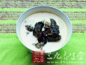 烏雞是女性滋陰補腎首選美味
