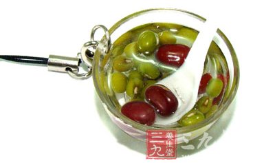健康食譜幫助女性養顏排毒 抵抗衰老