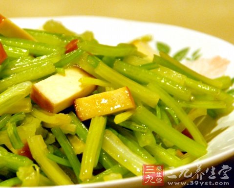 可降血壓的六種芹菜食譜