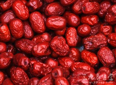 紅棗自古以來是補血佳品 紅棗自古以來是補血佳品